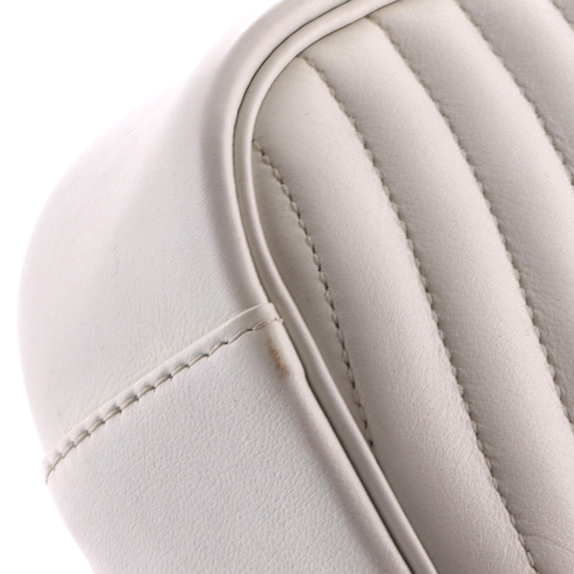 https://cdn.shopify.com/s/files/1/0384/0161/files/419065-1_20Louis_20Vuitton_20New_20Wave_20Camera_20Bag_20Quilted_20Leather_2D_0007.jpg?v=1775235874